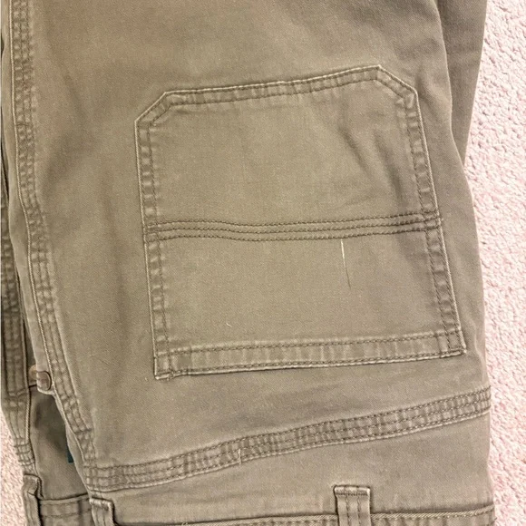 Men’s G.H. Bass & Co. Khaki Green Trousers - Picture 3 of 3